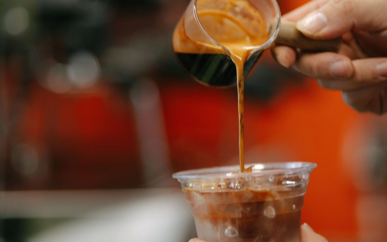 Kopi sedang diseduh